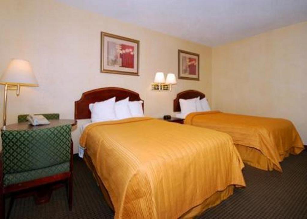 Quality Inn Takoma Park Pokój zdjęcie