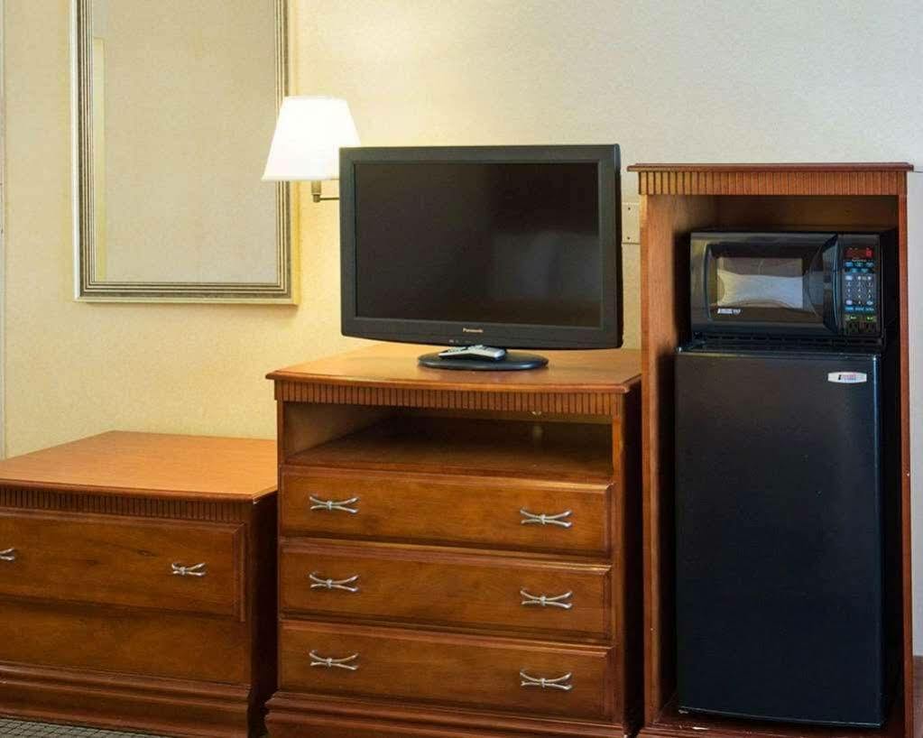 Quality Inn Takoma Park Zewnętrze zdjęcie